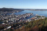 Blick über Bergen vom Fløien