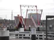 die Hörnbrücke faltet sich zusammen