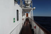 Wettergang auf dem Bootsdeck zur Steuerbordnock