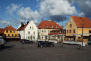 Großer Platz an der Sankt-Karins-Kirche