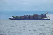 die MS „Bernhard Schäpers“, ein kleiner Containerfeeder