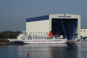 MS "Bremen" in der Neptun Werft