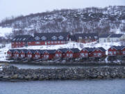 Bei Sortland, kleine Ferienhäuser